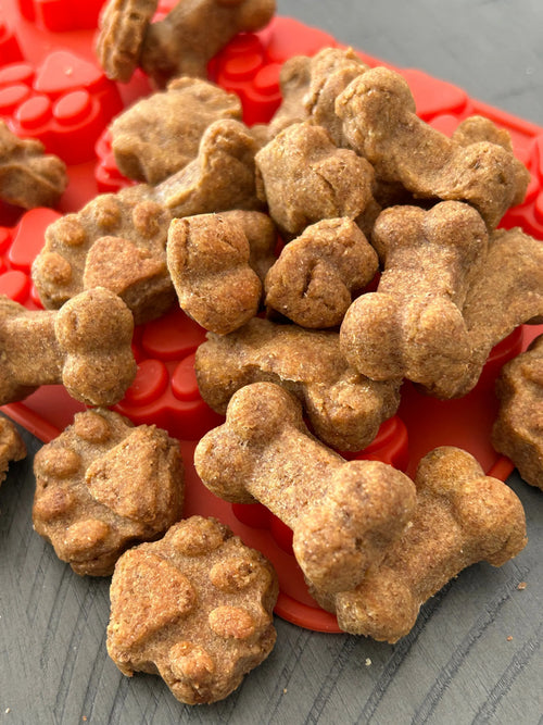 Lucy Loo Treats - Peanut Butter Banana Dog Treats Lucy Loo Treats